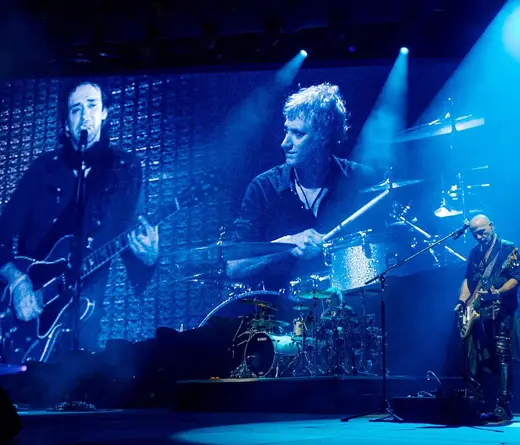 Soda Stereo - Nuevo Show de Soda Stereo en el Movistar Arena