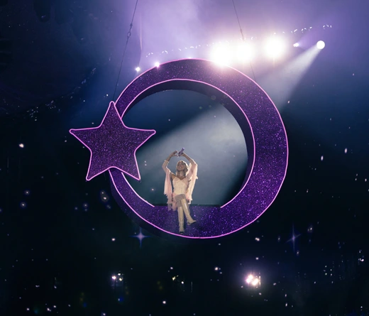 Tini Stoessel - TINI anuncia nueva fecha de FUTTTURA y confirma la expansión internacional