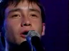 Video La distancia - CM Vivo Octubre 2002