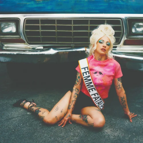 Mon Laferte - FEMME FATALE