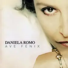 Daniela Romo - AVE FENIX