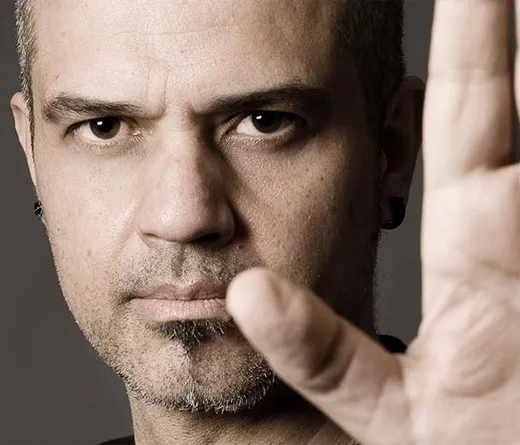 Leo Minax