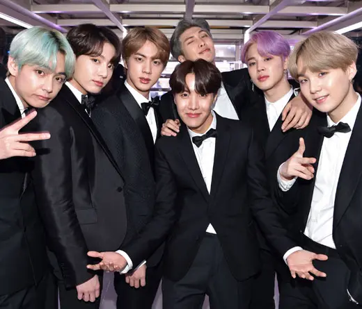 BTS - BTS se inscribe en la universidad