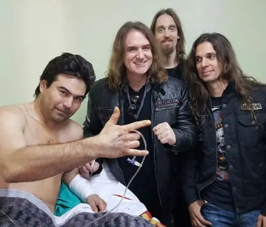 MTL - Dave Mustaine visit al fan apualado