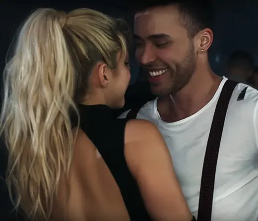 Shakira - Deja Vu, ahora en video