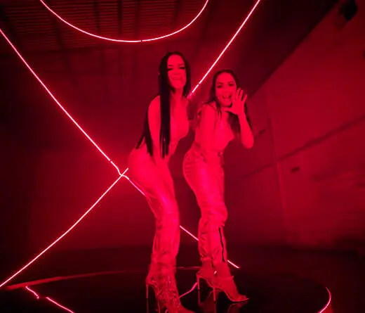 Anitta - NATTI NATASHA & ANITTA