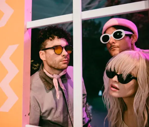 CMTV.com.ar - Salio el nuevo lbum de Paramore