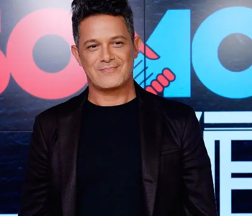 Alejandro Sanz - Alejandro Sanz  y Marc Anthony cantan Deja que Te Bese
