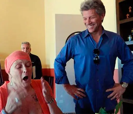 CMTV.com.ar - Bon Jovi sorprende a una fantica con cncer