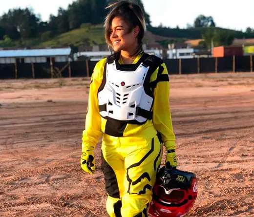 Karol G - Karol G y su pasin por las motos