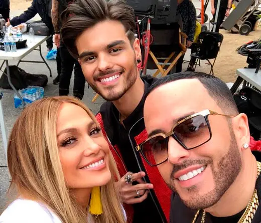 Abraham Mateo -  
