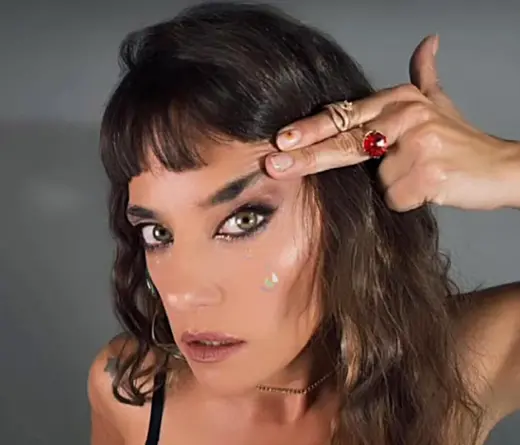 Sara Hebe - Nuevo single de Sara Hebe