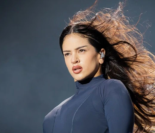 Rosala - Rosala estrena su nuevo tema "Tuya"