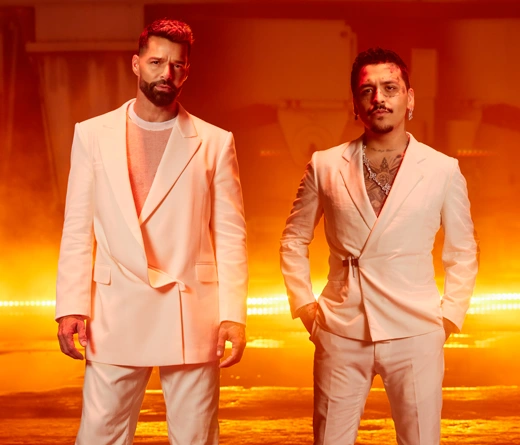 Ricky Martin - Ricky Martin y Christian Nodal versionan "Fuego de noche, nieve de día"