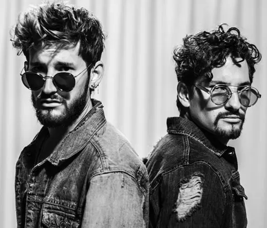 Adexe Y Nau - Los Hermanos en la Msica Urbana