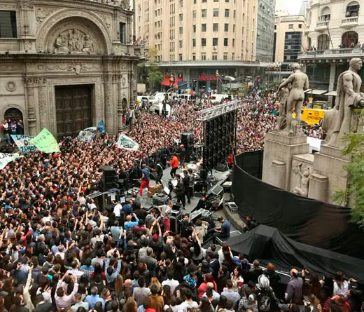 Ciro y Los Persas - Show callejero de Ciro y Los Persas