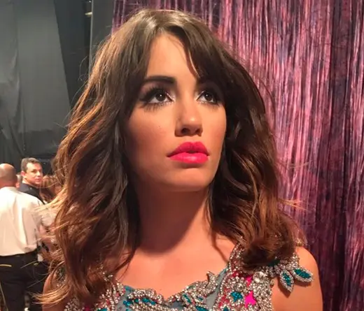 Lali -  Lali no se calla y reponde
