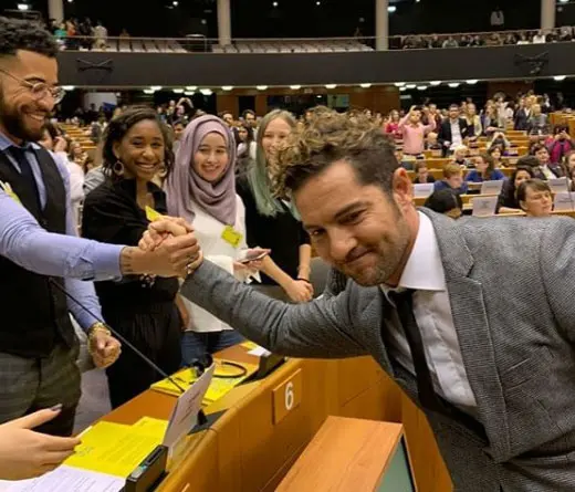 David Bisbal - David Bisbal  emabajador de UNICEF