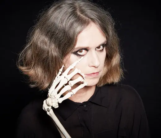 Juana Molina - Juana Molina anunci un serie de shows solistas por distintas ciudades del pas