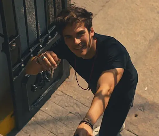Dvicio - Brasilera: Estreno de Dvicio