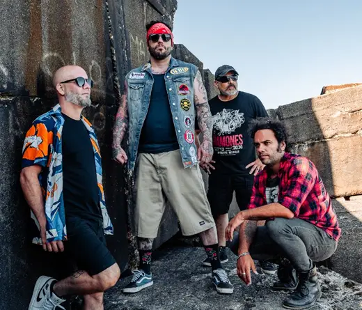 La banda argentina de Hard Rock, Punk y Metal se presenta en la ciudad de Buenos Aires con nuevas canciones que sern parte de su prximo disco, en CMTV te contamos los detalles