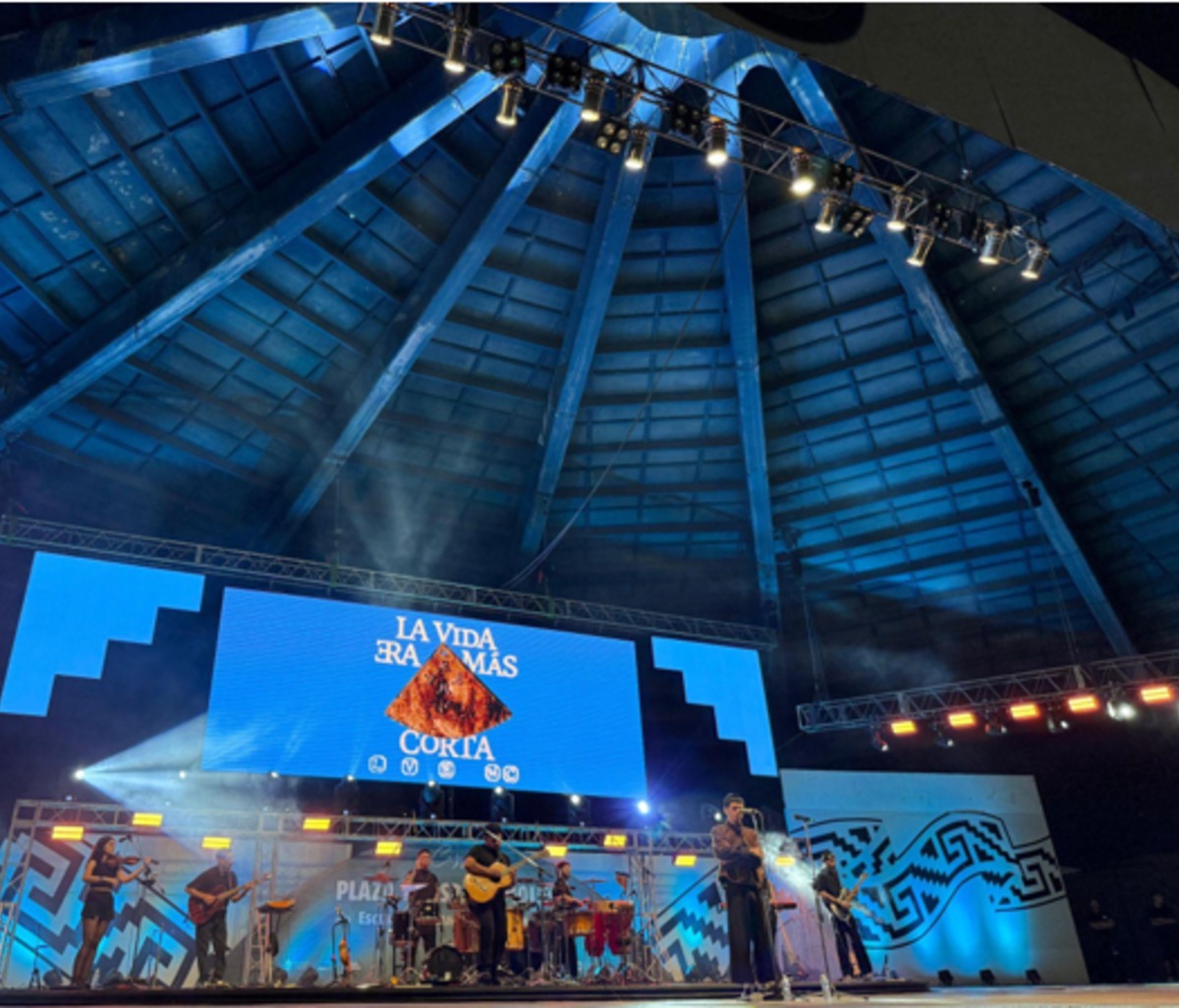 Milo J - Milo J hace historia en Cosqun