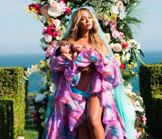 CMTV.com.ar - Beyonc presenta a sus hijos