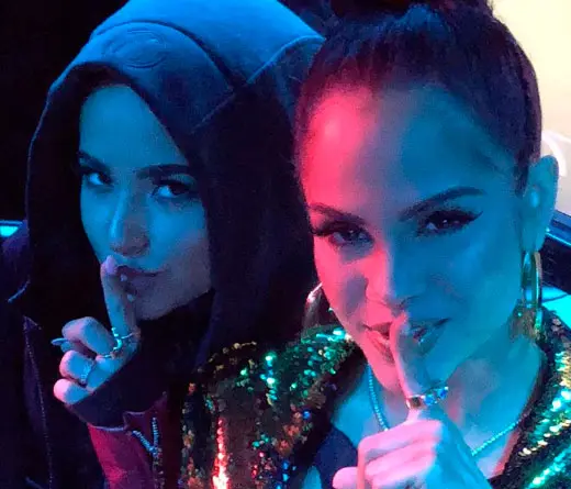 Becky G - Otra Colaboracin: Natti Natasha y Becky G