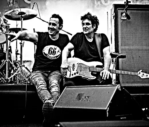 Divididos - Divididos y Spinetta juntos en Francia