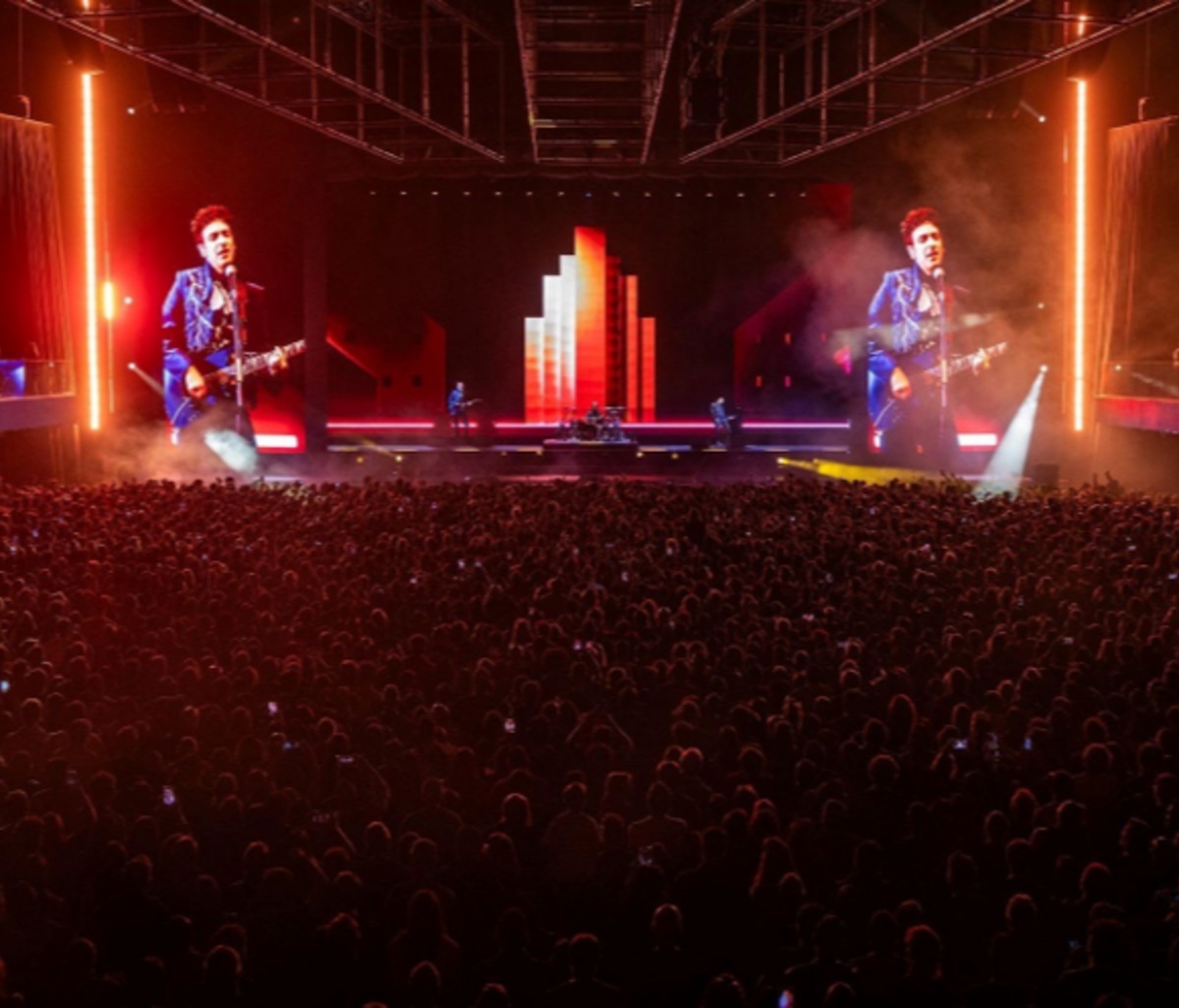 Soda Stereo - Soda Stereo estren� el espect�culo ECOS