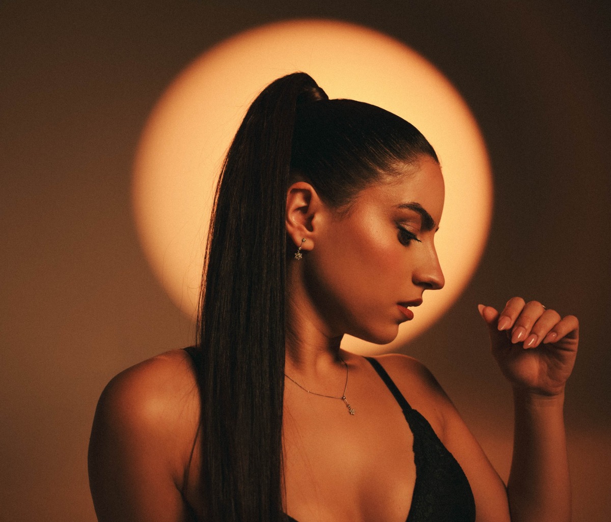 Gabriela Folch - Gabriela Folch lanza su nuevo single 