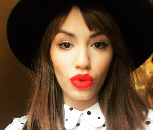 Lali - Escuch Soy de Lali Espsito