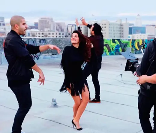Cali Y El Dandee - Maite Perroni hace Loca con Cali y El Dandee