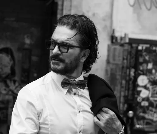 Ricardo Arjona - Nuevo lanzamiento de Ricardo Arjona