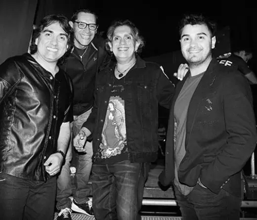 Los Nocheros -  Los Nocheros continan su Gira Mundial