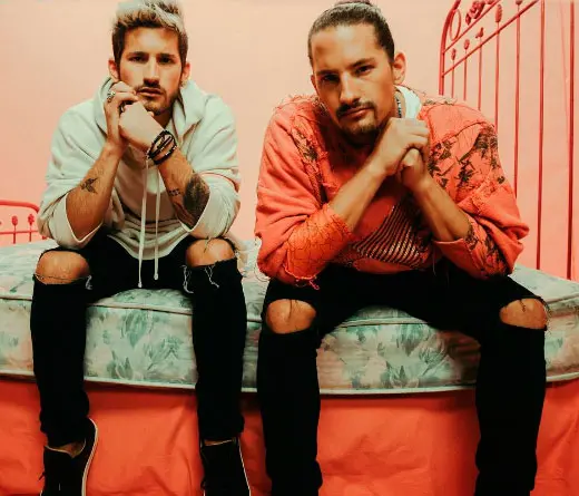 Karol G - Estreno: Mi Mala de Mau y Ricky con Karol G 