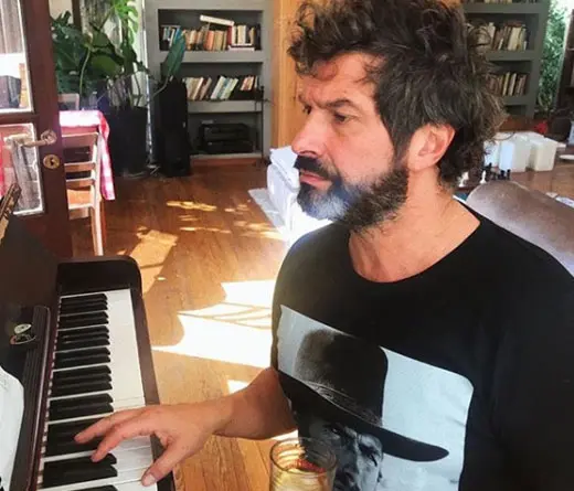 Ivn Noble - Show Acstico Online de Ivn Noble