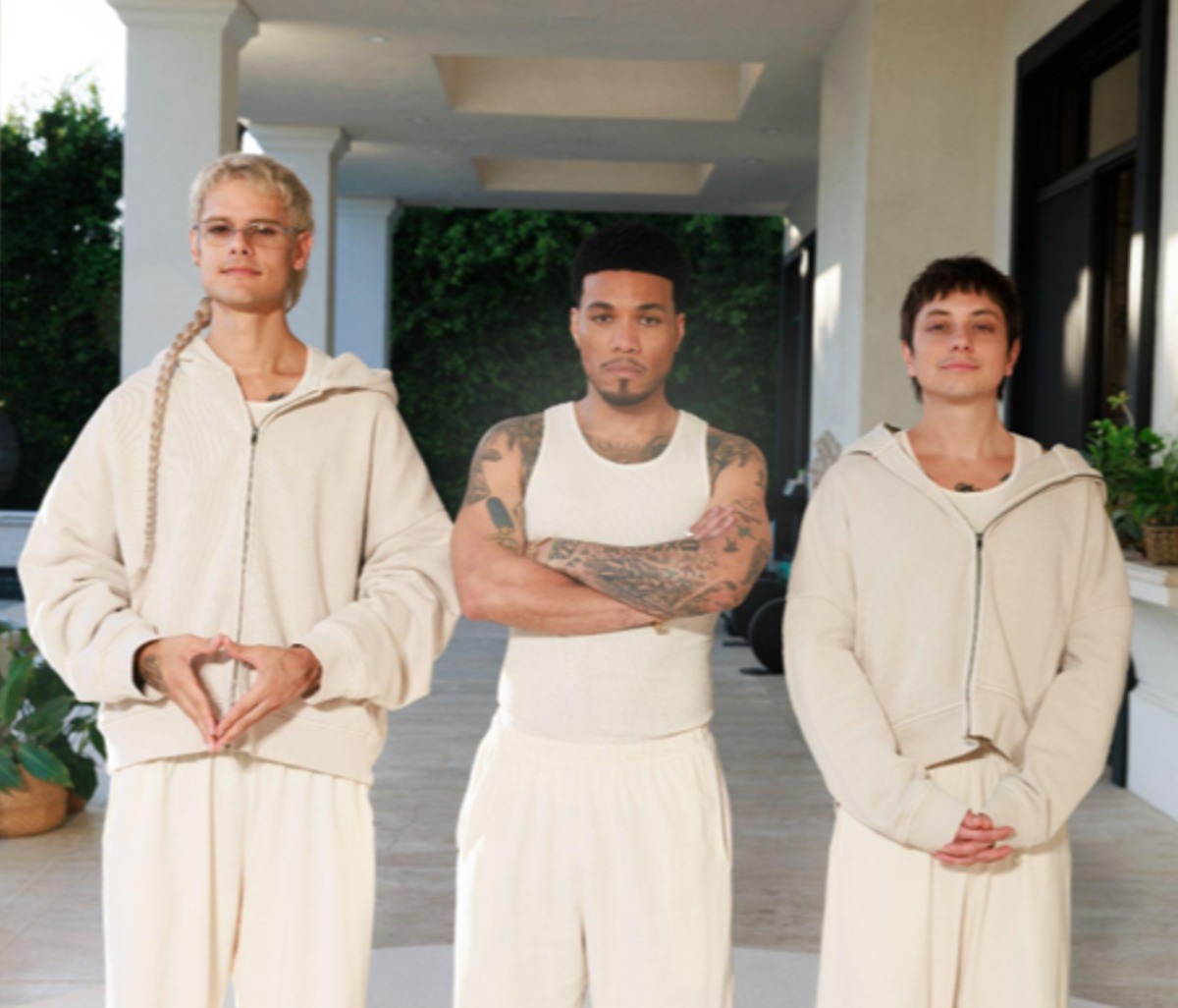 Ca7riel y Paco Amoroso - Ca7riel y Paco Amoroso lanzan el video de 'Ay Ay Ay' con Anderson.Paak