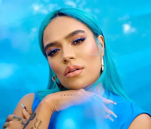 Karol G - El padre de Karol G presenta un emotivo video de su infancia