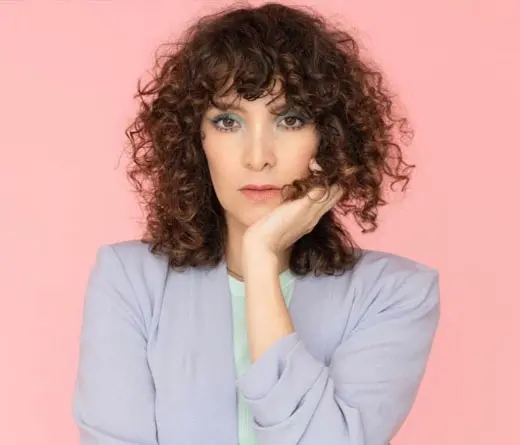 Gaby Moreno - Fire Inside, estreno de Gaby Moreno