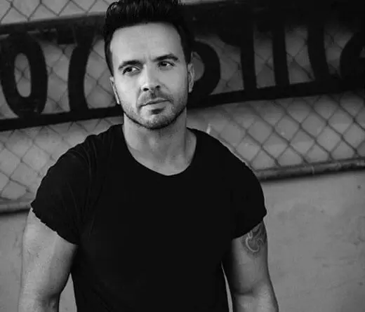 Luis Fonsi - Luis Fonsi en Premio Lo Nuestro