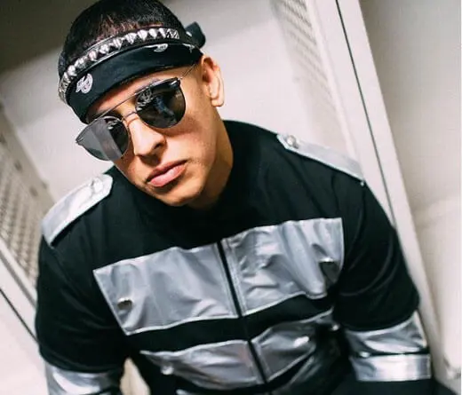 Daddy Yankee - Se viene el remix de Con Calma