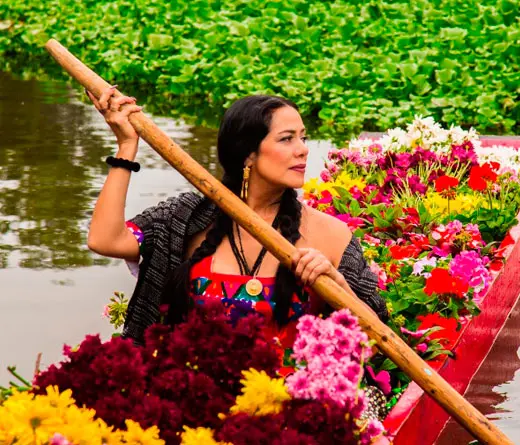 Lila Downs - Lila Downs estrena Urge