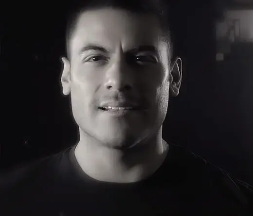Carlos Rivera - Carlos Rivera estrena el video Ya Pasar