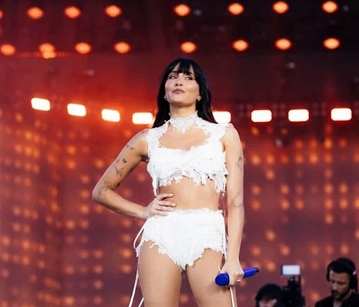 Aitana -  Aitana la rompi en el Estadio Olmpico de Barcelona