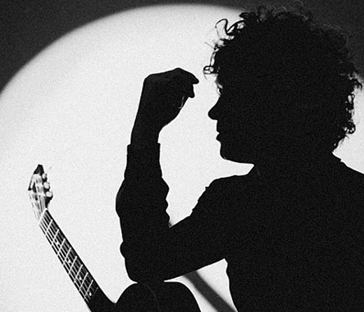 Enrique Bunbury - Bunbury lanza La Voz, un adelanto de su prximo lbum
