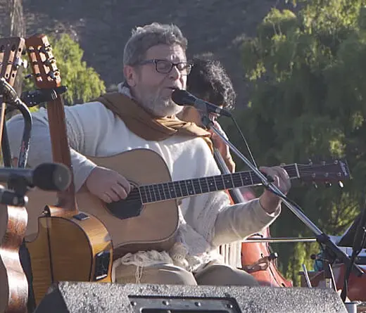 INAMU (Instituto Nacional de la Msica) - Entre Msicos con Gustavo Santaolalla 