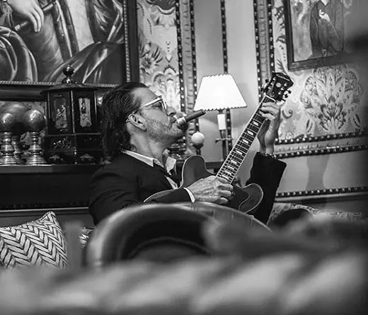 Ricardo Arjona - Invierno de Cristal, el Nuevo video de Arjona