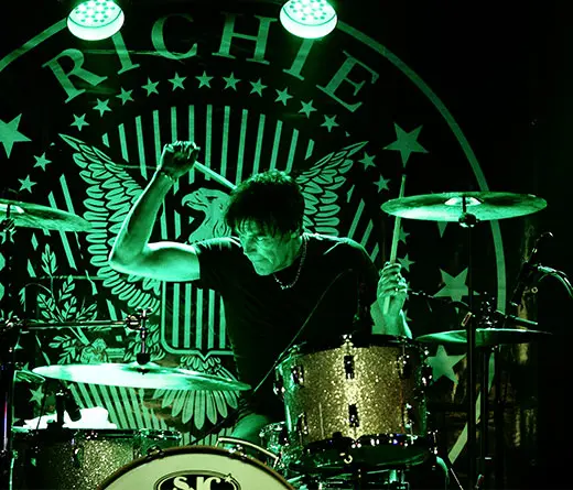 CMTV.com.ar - Richie Ramone y CJ Ramone en Buenos Aires