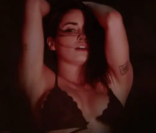Lali - Mir el video hot de Lali: Tu Novia